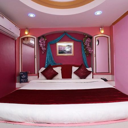 Hotel Prateek Pachmarhi Pachmarhī Esterno foto